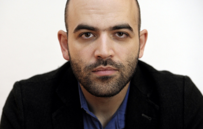 Risultati immagini per Roberto Saviano  immagini