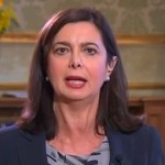 Boldrini fuori di senno: “Immigrati sono come i partigiani”