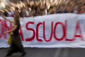 Scuola: corteo studenti Roma, "la buona scuola siamo noi"