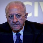 De Luca: “Sistema elettorale demenziale. Non sappiamo ancora numero certo di eletti”