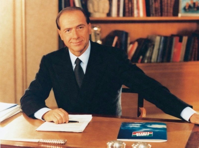 Un'immagine di Silvio Berlusconi nel Gennaio del 1994, 22 anni fa.
