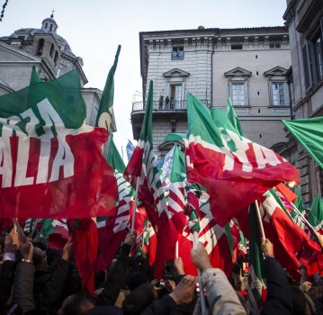 Berlusconi: per organizzatori 20 mila manifestanti