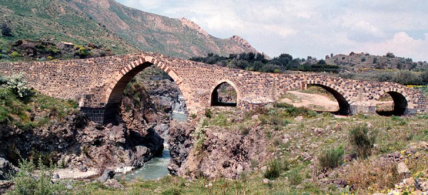 ponte-saraceni