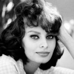 Gli 83 anni di Sofia Loren, simbolo della bellezza italiana