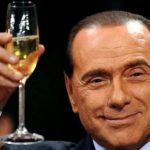 Berlusconi festeggia. Niente più soldi alla ex moglie