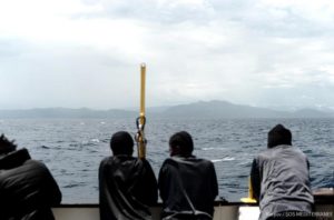 MARE MOSSO, AQUARIUS VERSO VALENCIA MA CAMBIA ROTTA