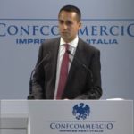 Di Maio all’assemblea di Confcommercio: “L’Iva non aumenterà”