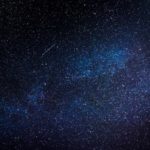 Occhi al cielo per le stelle cadenti di agosto