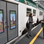 Annuncio su treno, zingari scendete