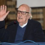 Andrea Camilleri compie 93 anni