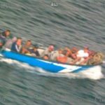 Migranti, 184 sbarcati in poche ore Salvini: “Pronti rientri in volo charter”