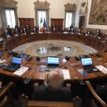 Dopo tensioni, il Consiglio dei Ministri approva il “Decreto Sostegni”