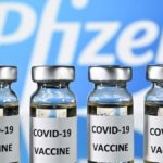 Vaccini Covid, l’ad di Pfizer: “Serviranno richiami per diversi anni”