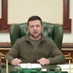 Zelensky a Svizzera: congelare conti a chi ha scatenato guerra