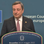 Draghi: “Italia accontentata su tetto a prezzo gas. Sanzioni dureranno a lungo”