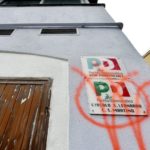 Scritte contro sede del Pd di Parma. Letta: “Non ci fermeranno”