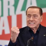 Berlusconi sui giovani: “Interverremo perchè percepiscano 1000 al mese”