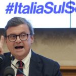 Calenda contro Tajani: “Pensi a mantenere sue promesse mirabolanti”