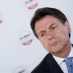 Conte lancia introduzione settimana corta: “Da 40 a 32 ore a parità di retribuzione”