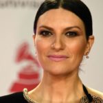 Laura Pausini e il prezzo di una “canzone diversa”