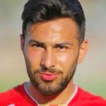 Iran. 26 anni di carcere al calciatore Amir Reza Nasr Azadani