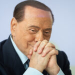 Berlusconi grave, è leucemia