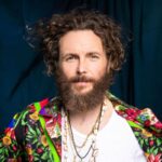 Incidente per Jovanotti: “Mi devono mettere un chiodo di titanio”