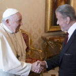 Papa Francesco oggi ha ricevuto Sylvester Stallone in Vaticano