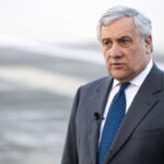 Tajani: “Al lavoro per far rientrare italiani bloccati dal conflitto a Israele”