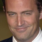 Lutto nel cinema. Morto l’attore Matthew Perry a 54 anni