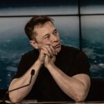 Elon Musk, proprietario di X e patron di Tesla, alla festa di Fratelli d’Italia