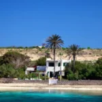 Venduta la villa di Silvio Berlusconi a Lampedusa per 3 milioni di euro