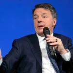 Renzi inaugura Leopolda a Firenze: “Mi candido alle Europee in tutta Italia”